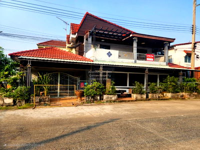 ทาวน์โฮม ปทุมธานี : ขายทาวน์เฮ้าส์/ทาวน์โฮม  อู่ทองเพลส 2 ห้องมุม คูคต ลำลูกกา ปทุมธานี CX-146895 ✅ ทักไลน์ @connexproperty ตอบทันที ทีมงานมืออาชีพ ✅