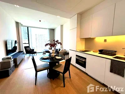 Condos for rent : 1 Bedroom Condo for rent at The Strand Thonglor 1901108