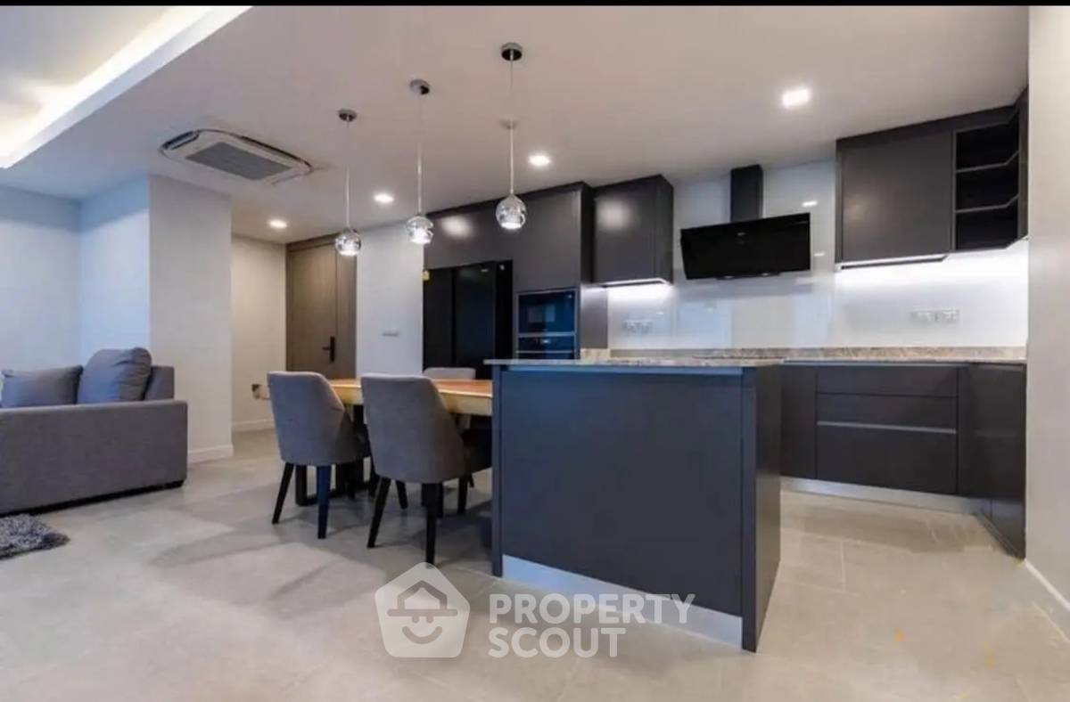 รูป คอนโด 2 ห้องนอน ขนาด 117 ตร.ม. ขายที่ Serenity Residence Jomtien พัทยา (ID 2427913) - รูปที่ 8/13