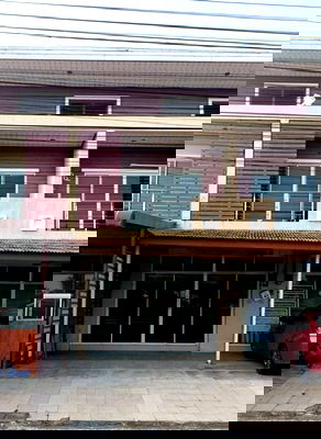 Shophouses for sale Hat Yai University : FOR SALE  COMMERCIAL BUILDING PROPERTY  2970000 BAHT.