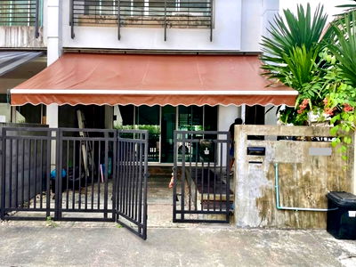 เช่าทาวน์โฮม แอร์พอร์ต ลิงค์ หัวหมาก : ให้เช่า Townhome 3 ชั้น Baan Klang Muang The Royal Monaco Srinakarin – Pattanakarn ทาวน์โฮมหรู ฟังก์ชันครบ ทำเลศักยภาพ ใกล้เมือง เดินทางสะดวก