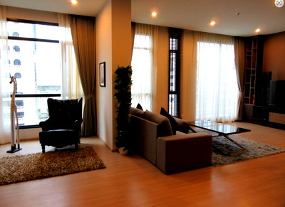 Condos for sale : LTH7044RE – The Capital Ekamai Thonglor FOR SALE 4 beds 4 baths Size 194 Sq.M.Near BTS Ekkamai stations ONLY 30 MB