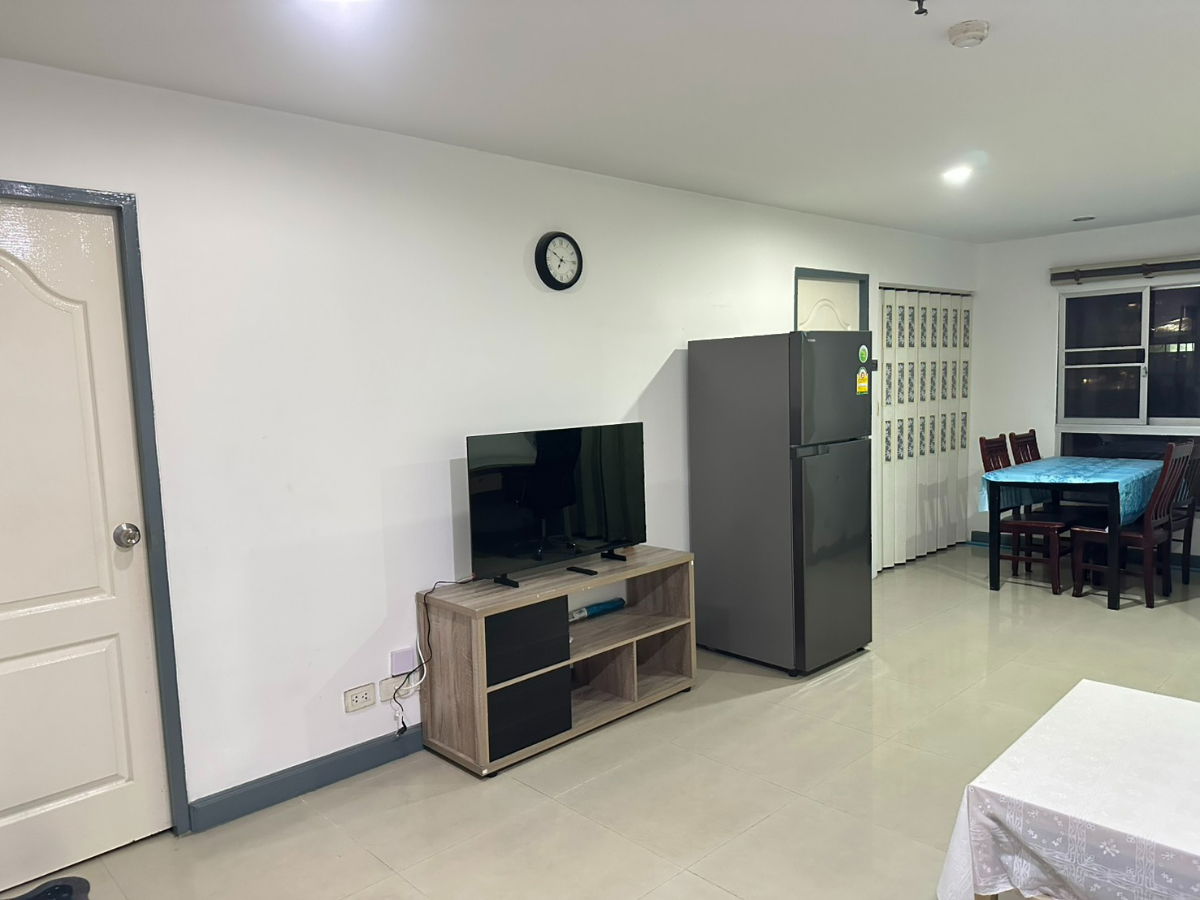 รูป ให้เช่าคอนโด รีเจ้นท์ โฮม 7 บางนา *** 2 ห้องนอนพร้อมอยู่  ***  - รูปที่ 1/10