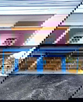 Shophouses for sale Satun : FOR SALE  COMMERCIAL BUILDING PROPERTY  4840000 BAHT.