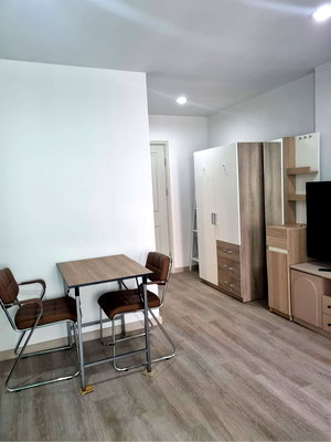 คอนโดให้เช่า : ราคาเบา ใจกลางสุขุมวิท ต่อเดียวถึงอโศก Regent Home Sukhumvit 