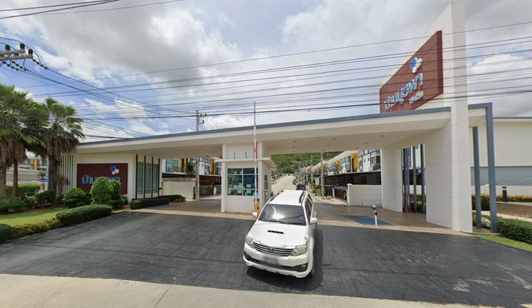 บ้านบูรพา พราวทาวน์ บ่อวิน