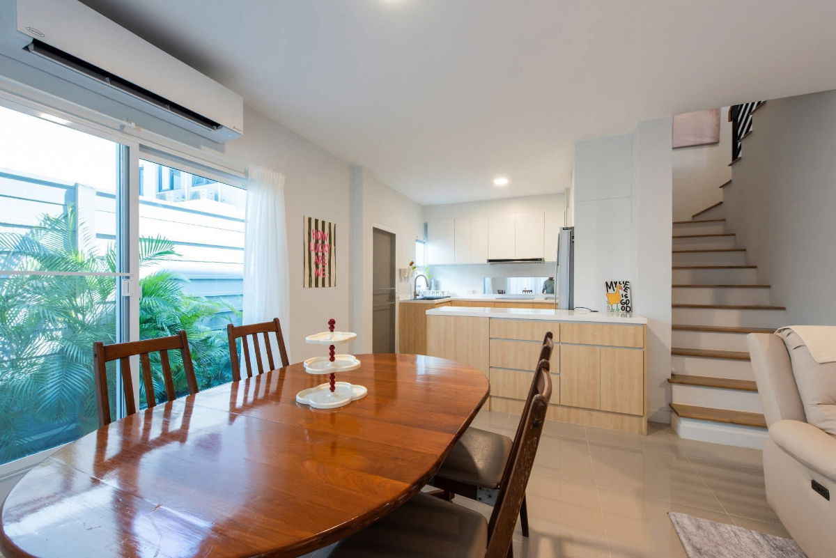 รูป บ้านแฝด แต่งสวย ตามรูป มีระบบ Home Automation ใกล้ห้าง เมกาบางนา สะดวกสะบาย - รูปที่ 10/54