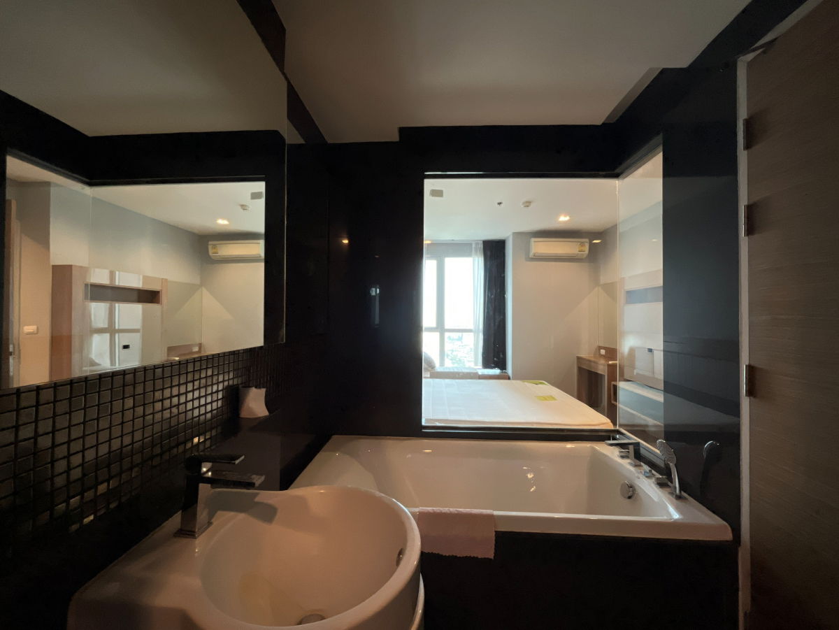 picture Condo for rent Rhythm Sukhumvit 50 Monthly 25,000 thb. per month - 11/12