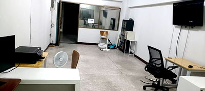 เช่าสำนักงาน BTS สะพานควาย : ออฟฟิศ พร้อมวัสดุสำนักงาน ติดรถไฟฟ้า MRTสุทธิสาร 900ม.ถูกที่สุด ซ.อินทามระ 31-37 อาคาร 32 ตร.ม. รร.นานาชาติคิซิโกะ 3.8 กม. 1นอน