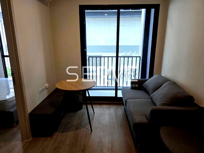 คอนโดให้เช่า : 🔥16K - ราคาหลุดตลาด!!! 1นอน ห้องใหม่แกะกล่อง แต่งครบ เฟอร์จัดเต็ม พร้อมอยู่ คอนโดใหม่ ทำเลดีใกล้ MRT พระราม 9 @ NUE District R9  