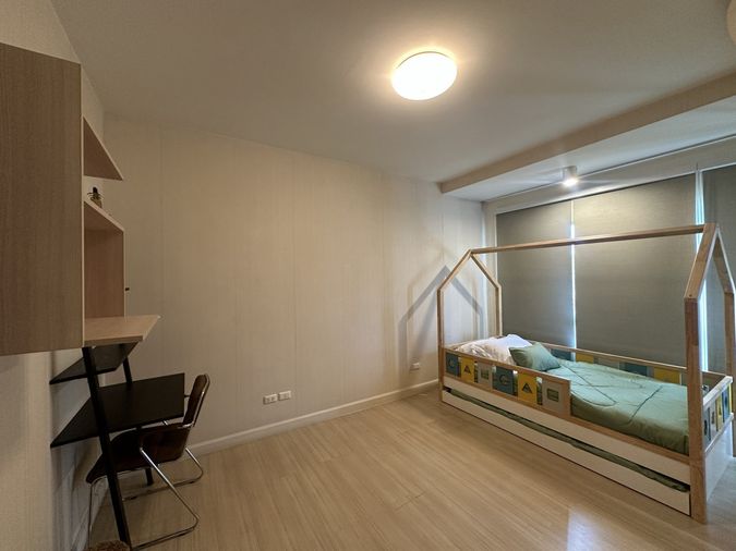 3-bed townhouse for rent, 180 sqm, 36 sq wah, Baan-Mai Rama 9
