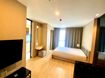 Condos for rent : For Rent Ideo O2 Fully Furnished (Near BTS Bangna)