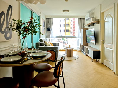 Condos for rent : 🔥1 Bed 1 Working room Large Room City View Fully furnished Good LocationNext to BTS Saphan Khwai station  @ Chateau in Town Phaholyothin 11 