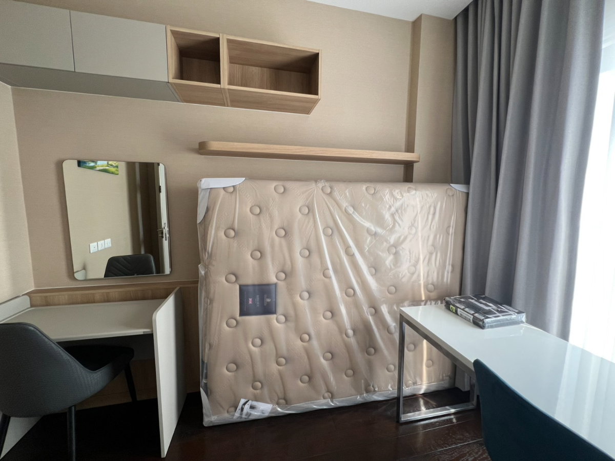 รูป ขายราคาถูก คอนโดห้องใหม่ The Saint Residences Penthouse 3-Bed ชั้นสูง ห้องสวย พร้อมอยู่ - รูปที่ 8/18