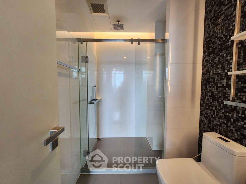 รูป คอนโด 1-ห้องนอน ที่ เดอะ รูม สุขุมวิท 69 ใกล้ BTS พระโขนง (ID 2353828) - รูปที่ 7/9