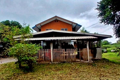 Houses for sale Lopburi : FOR SALE  HOUSE PROPERTY  650000 BAHT.