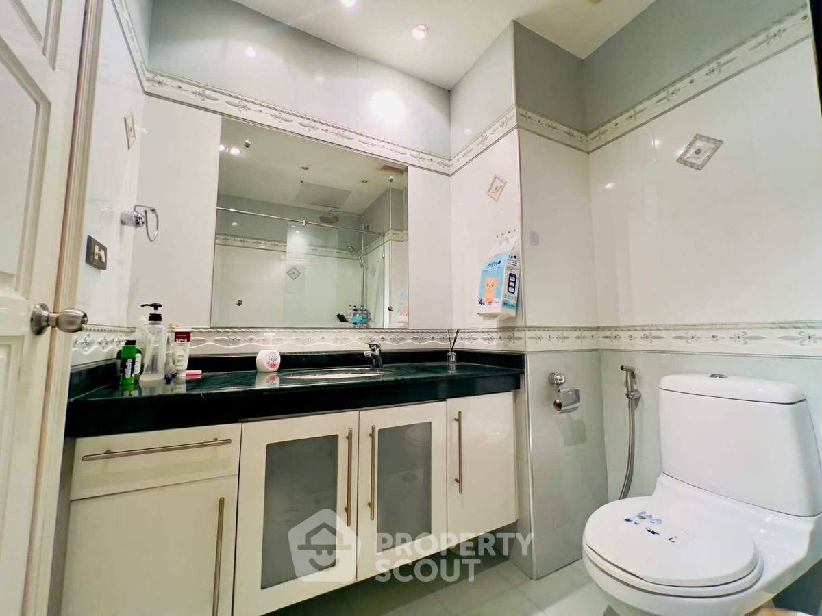 รูป คอนโด 2-ห้องนอน ที่ วิวทะเล 3 ใกล้ ถนนพระตำหนัก พัทยา (ID 2673640) - รูปที่ 16/25