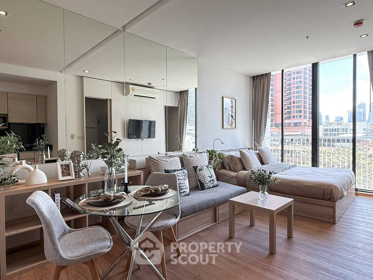 picture Studio Condo at Park Origin Phrom Phong near BTS Phrom Phong (ID 2090055) - 1/6