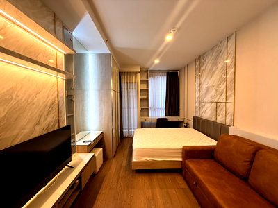 Condos for rent : 🔥 For Rent PARK ORIGIN PHAYATHAI 🏢  1 Bedroom Size 25 sq.m. 💰 Price 25,000 THB/month Prime Location Near BTS Phaya Thai Station
