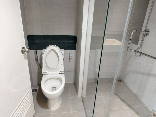 รูป HR3241เช่าอาคารพาณิชย์ทำเลทอง ติดถนนใหญ่ – บางปูใหม่ เนื้อที่กว้างขวาง 45.6 ตร.ว. | สภาพดี พร้อมเริ่มธุรกิจได้ทันที - รูปที่ 24/29