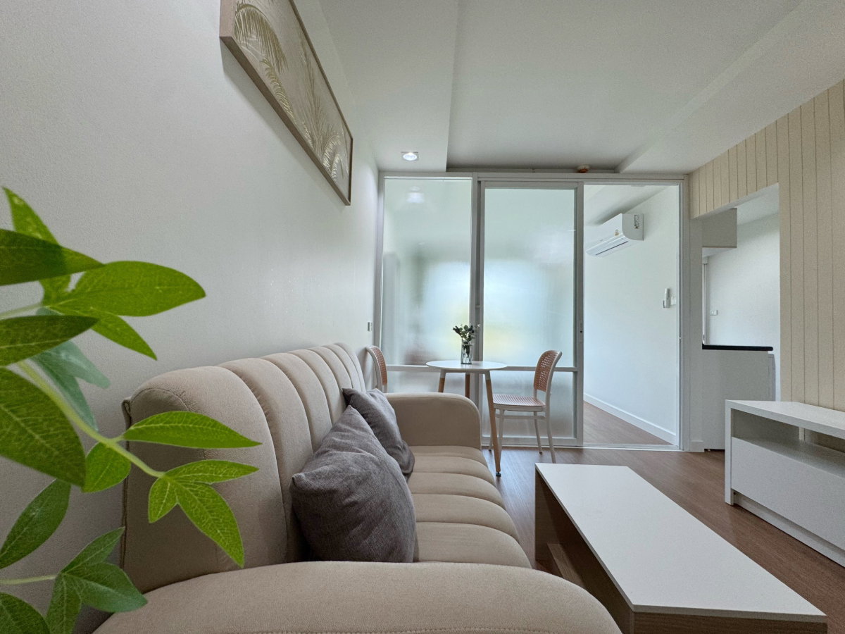 For rent: Royal Place Condo on the Bypass Road, near the Lotus Samkong–Kathu intersection. Fully furnished with electrical appliances. - image 4