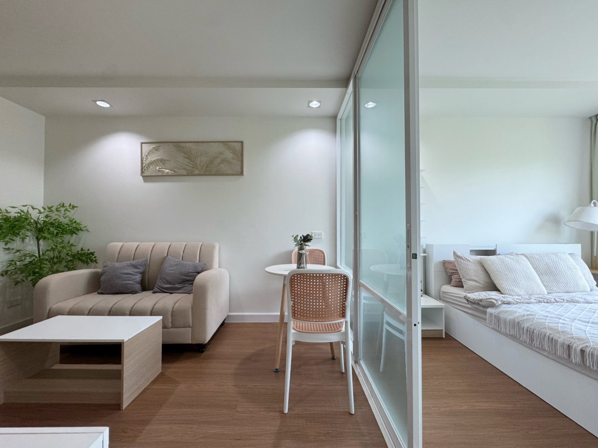 For rent: Royal Place Condo on the Bypass Road, near the Lotus Samkong–Kathu intersection. Fully furnished with electrical appliances. - image 5