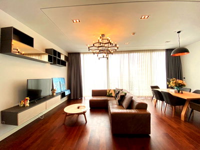 Condos for rent : LTHC7510 – MARQUE Sukhumvit FOR RENT 2 beds 3 baths size 126.82 Sq.M. Nearby BTS Phrom Phong station ONLY 150k/month