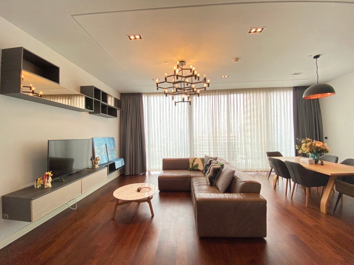 รูป LTHC7510 – MARQUE Sukhumvit FOR RENT 2 beds 3 baths size 126.82 Sq.M. Nearby BTS Phrom Phong station ONLY 150k/month - รูปที่ 1/5
