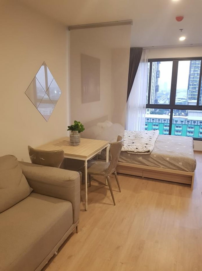 picture Condo for Rent: Ideo O2 Near BTS Bang Na (approx. 300 meters) - 4/13