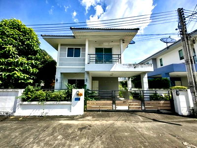 บ้านเดี่ยว ชลบุรี : FZA_138 ขายบ้านแฝด กรีนพาร์ค เอเวนิว ต. บึง อ.ศรีราชา จ.ชลบุรี