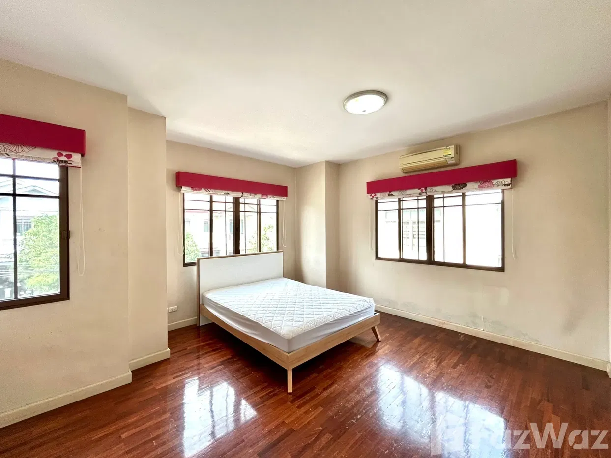 รูป [ให้เช่า] บ้านเดี่ยว เฟอร์ครบ เศรษฐสิริ 3 ห้องนอน 3 ห้องน้ำ 2 ที่จอดรถ 6055619 - รูปที่ 16/26