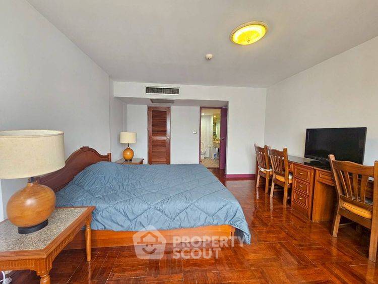 picture 1-BR Condo at Omni Tower near BTS Nana (ID 2447509) - 3/7