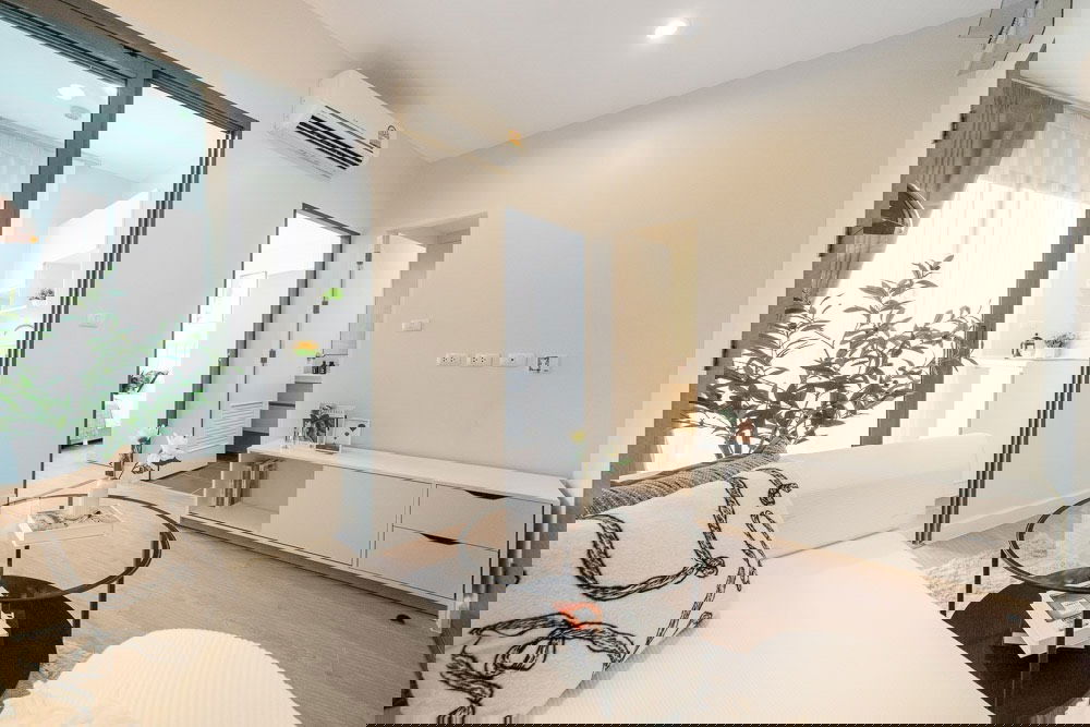 รูป ✨HOT DEAL✨ขายคอนโด Metro Sky ประชาชื่น | เฟอร์นิเจอร์ครบ พร้อมเข้าอยู่ได้ทันที | ใกล้ MRT เตาปูน + MRT บางซ่อน  |  สนใจโทร 095-819-5559  - รูปที่ 3/13