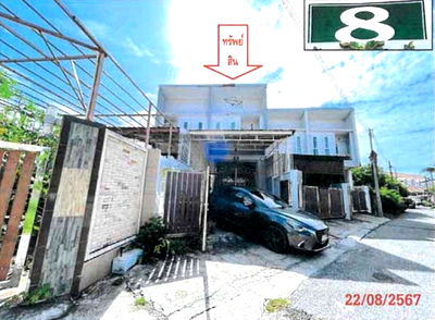 Townhouses for sale Muang Songkhla Songkhla : FOR SALE  TOWNHOUSE PROPERTY  4180000 BAHT.