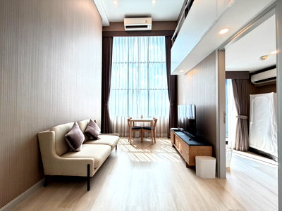 Condos for rent : Hot Price! 🔥  Knightsbridge Prime Sathorn  44 sqm Condo – 29K/month