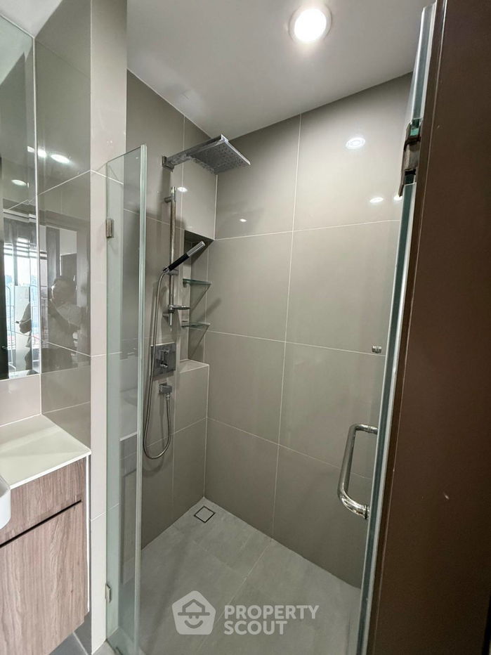 picture Studio Condo at Ideo Mobi Asoke near MRT Phetchaburi (ID 2673247) - 9/12
