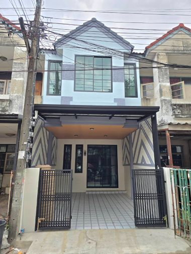 ขายทาวน์โฮม 2 ห้องนอน 80 ตร.ม. 16 ตร.ว. ซิลค์ทาวน์ สายไหม