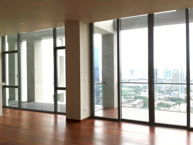 รูป LTHC13722 – Condo for Rent | The Sukhothai Residence | 236 sqm | 3 Beds 3 Baths + Powder Room + Maid Room | Near BTS Sala Daeng | 180K/Month | คอนโดให้เช่า เดอะสุโขทัย เรสซิเดนซ์ - รูปที่ 2/13