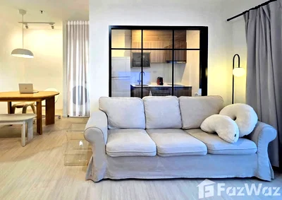 Condos for sale Ratchawinit Bang Khae School : 2-Bedroom Corner Unit at The Parkland Phetkasem 56 6062741