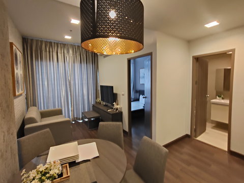 K1856 ให้เช่า The houze condominium ขอนแก่น หลัง Hugz mall ขอนแก่น 2ห้องนอน 2 ห้องน้ำ #จอดรถฟรี2คัน