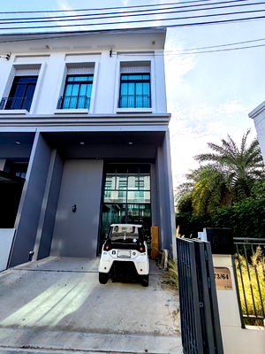 เช่าทาวน์โฮม ถนนเทพรักษ์ : RS5136 ให้เช่า ทาวน์โฮม 2.5 ชั้น Pruksa Ville Phaholyothin–Ramintra (Type: Emperor) ใกล้ BTS สายหยุด