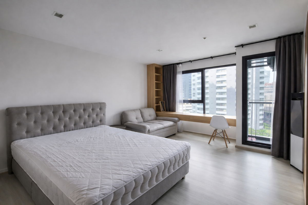 รูป ให้เช่าด่วน 🔥 Life One Wireless | 1 ห้องนอน | ห้องสวย หรูหรา สไตล์โมเดิร์น | ใกล้ BTS เพลินจิตเพียง 850 เมตร | - รูปที่ 2/7