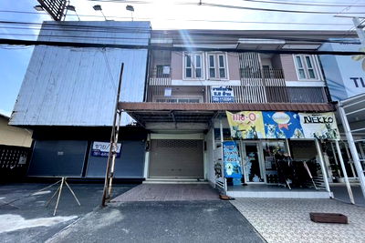 อาคารพาณิชย์ ชลบุรี : FZF_079 ขายอาคารพานิชย์ ต. เสม็ด อ.เมืองชลบุรี จ.ชลบุรี