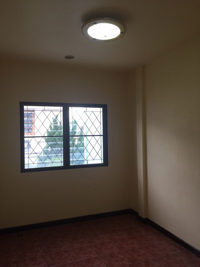 รูป #บ้านนี้อยู่แล้วรวย# ให้เช่า ทาวเฮ้าส์ 2 ชั้น หมู่บ้านรื่นฤดี ซ.รามคำแหง180 **งดนายหน้าค่ะ - รูปที่ 9/12