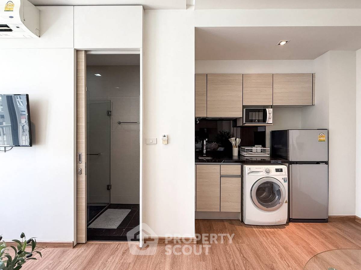 picture Studio Condo at Park Origin Phrom Phong near BTS Phrom Phong (ID 2090055) - 6/6