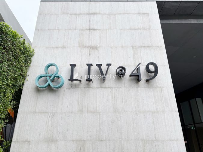 Liv@49