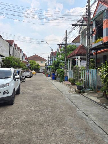 ขายทาวน์โฮม 2 ห้องนอน 80 ตร.ม. 16 ตร.ว. ซิลค์ทาวน์ สายไหม