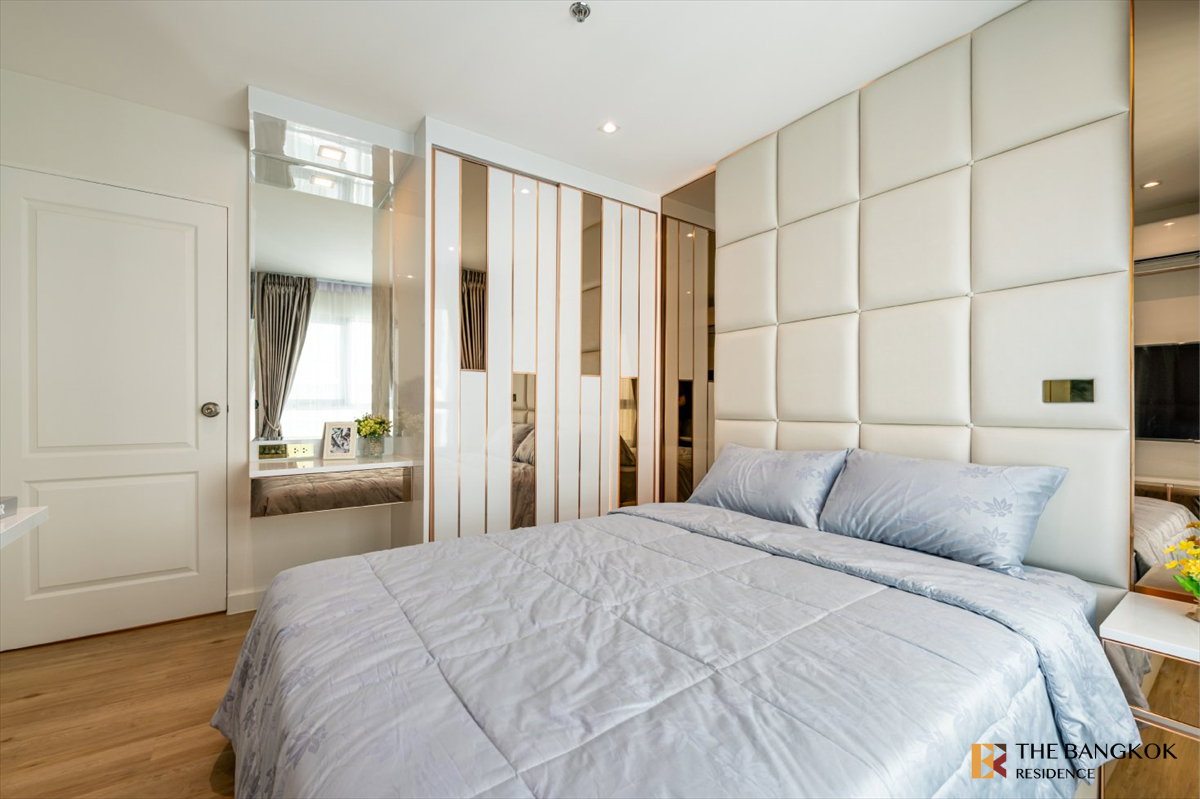 picture 👑 Stunning Luxury Duplex Residence at Belle Grand Rama 9 near Mrt Rama9 - 6/18