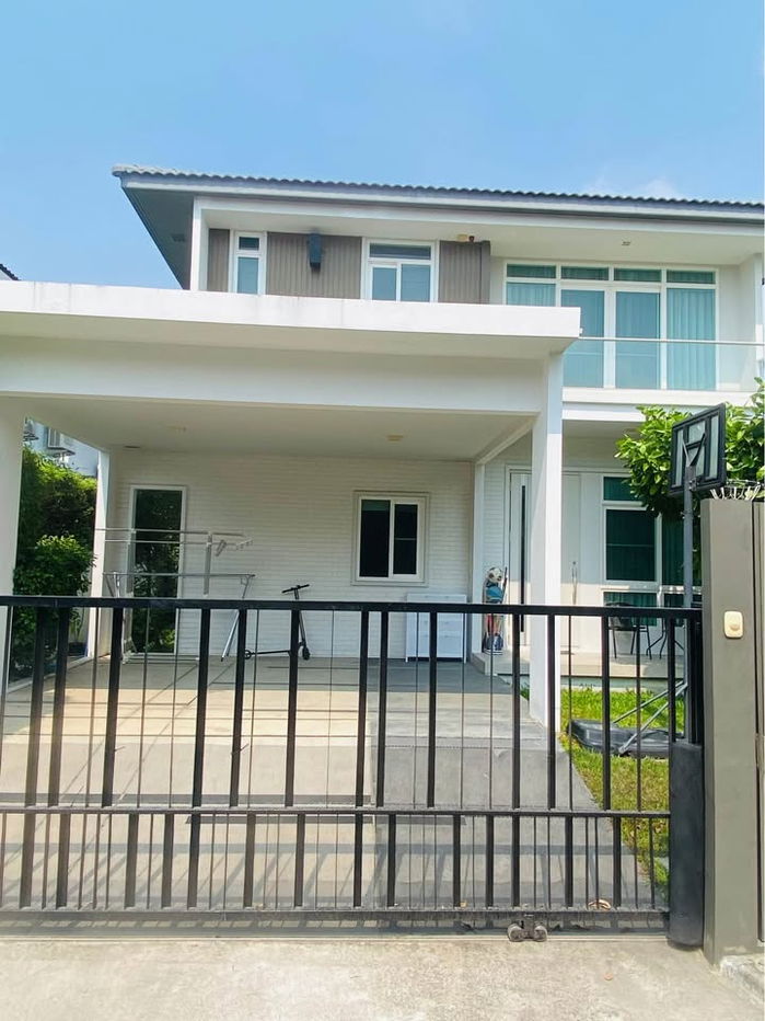 รูป RS5139  ให้เช่า บ้านเดี่ยว มัณฑนา อ่อนนุช–วงแหวน 5 บ้านคุณภาพในโครงการระดับพรีเมียม บรรยากาศเงียบสงบ เป็นส่วนตัว - รูปที่ 1/22