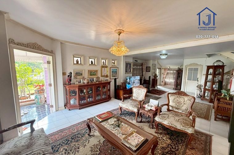 ขายบ้านเดี่ยว 5 ห้องนอน 250 ตร.ม. 125 ตร.ว. เขตคันนายาว